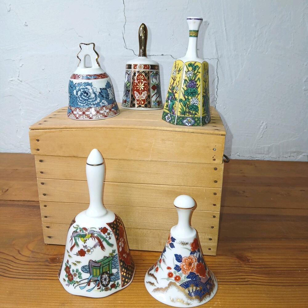 LOT OF 5 JAPANESE PORCELAIN BELLS ASSORTMENT VINTAGE Excellent Condition#12